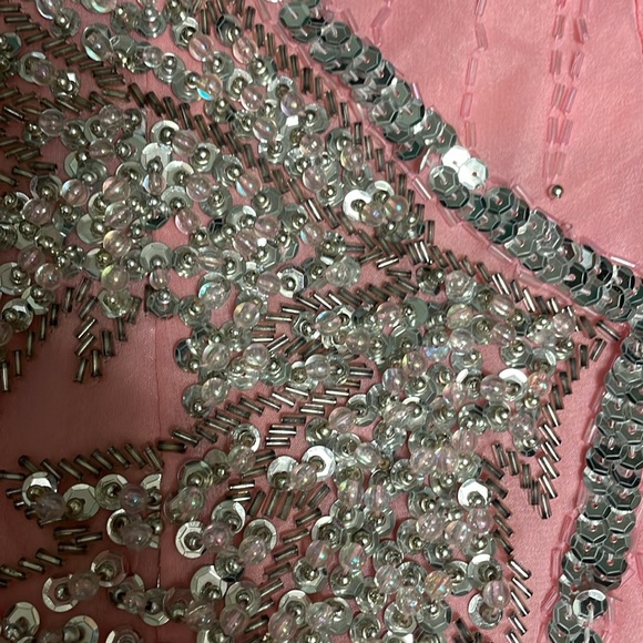 Vintage 100% silk beaded/sequinned gown - Picture 3 of 11